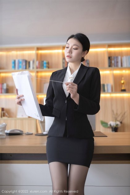 嫩草视频三二一