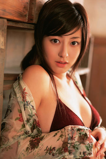 草莓国产福利视频在线播放